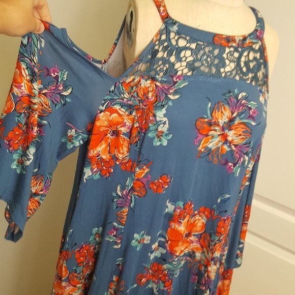 Torrid Super Soft Cold Shoulder Blue Floral Dress NEW - Picture 2 of 7